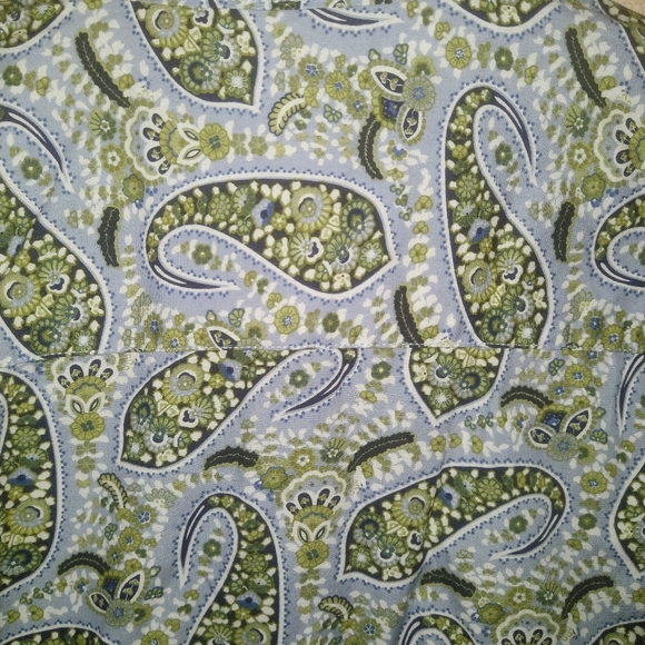 Bugatachi Men's Paisley button down shirt large - Picture 3 of 5